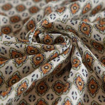 Штапель 069-16638 молочный принтованный