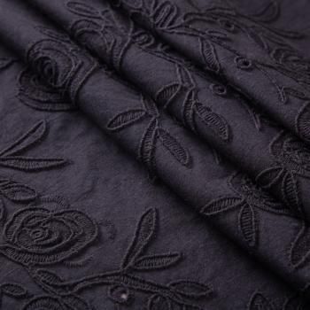 Хлопок с вышивкой 067-20042 черный