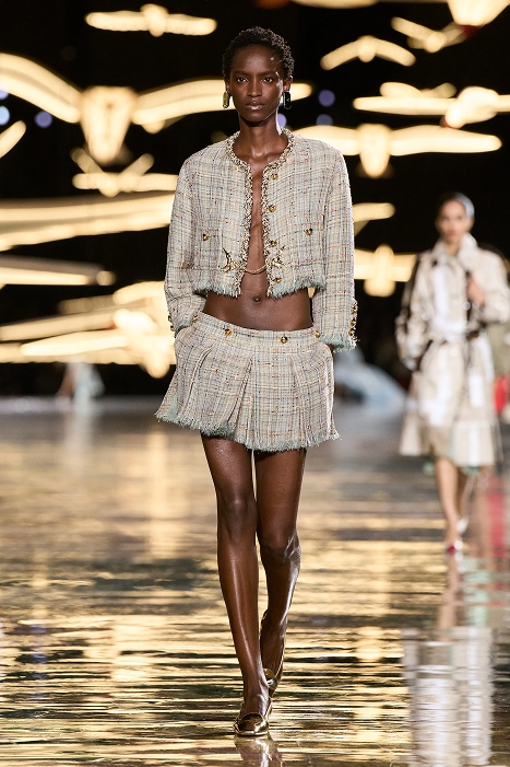 00064-chanel-spring-2027-ready-to-wear-credit-gorunway.jpg 1.jpg 00064-chanel-spring-2027-ready-to-wear-credit-gorunway.jpg 1.jpg